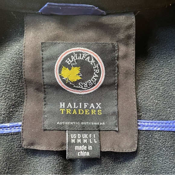 Halifax Traders Down and Feather Jacket - Picture 2 of 6